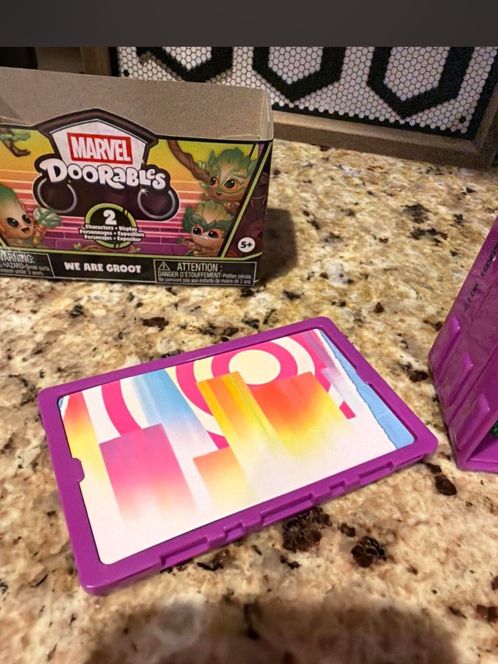 Spider-Gwen & Groot set - Picture 4 of 8
